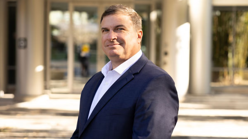 Professor Stephen Eikenberry